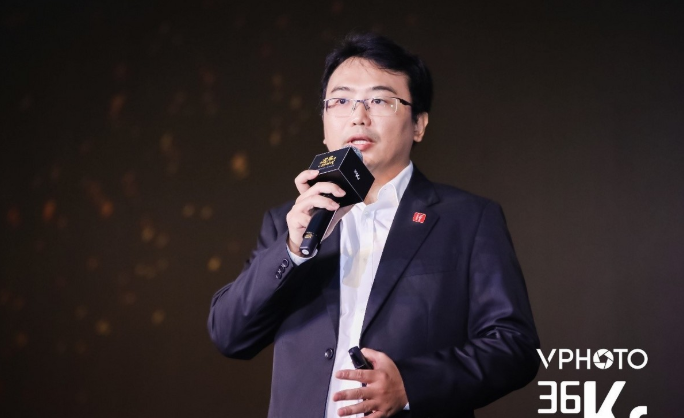 36氪| yp街机·电子：打造人工智能芯片与 AI OS 平台的“软硬”结合