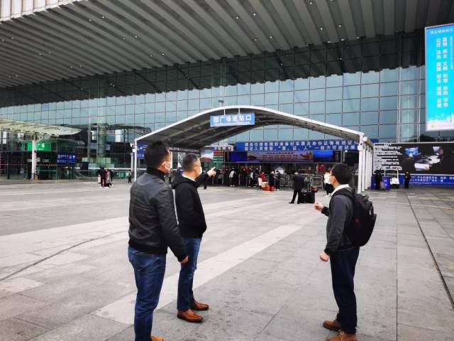 读创科技| 人脸识别、AI测温、历史轨迹分析 yp街机·电子助力疫情防控